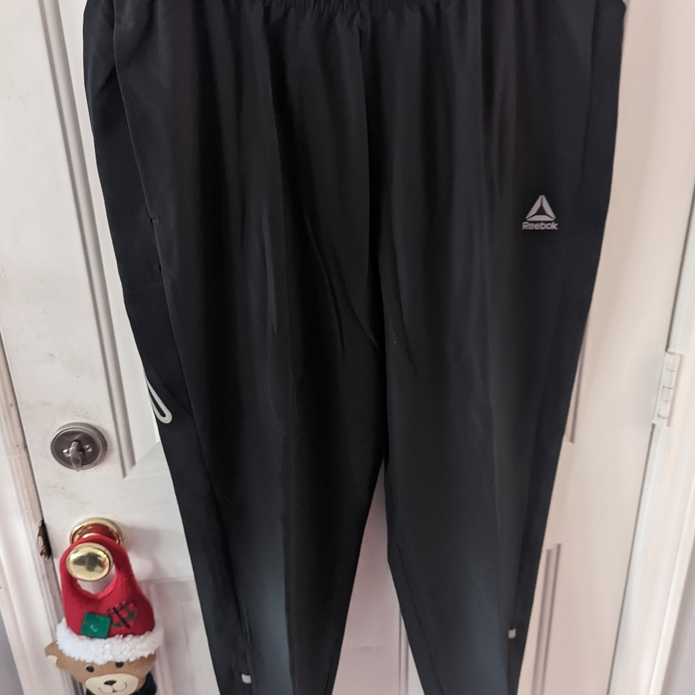 Redbox slim fit workout jogger Brand new